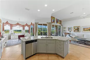 6168 Dogleg Dr, Naples, FL 34113 - Photo 13