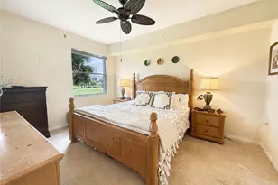 3960 Loblolly Bay Dr, Naples, FL 34114 - Photo 9