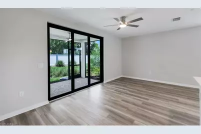 27907 Radiant Ct, Bonita Springs, FL 34135 - Photo 7