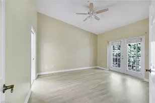 2055 Cascades Dr, Naples, FL 34112 - Photo 19