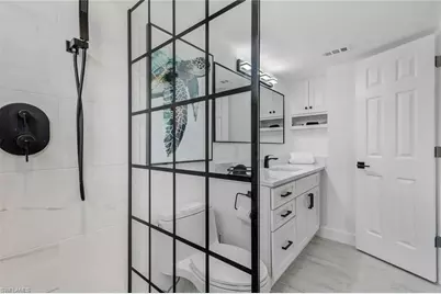 960 7th St S #105, Naples, FL 34102 - Photo 19