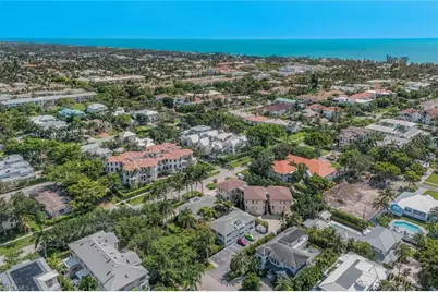 960 7th St S #105, Naples, FL 34102 - Photo 27