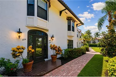 1050 6th St S #1050, Naples, FL 34102 - Photo 5