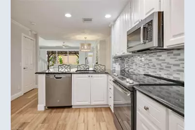 28614 Alessandria Cir, Bonita Springs, FL 34135 - Photo 13