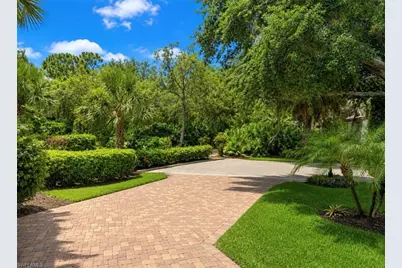 27549 Riverbank Dr, Bonita Springs, FL 34134 - Photo 43