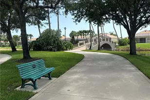 4402 Novato Ct, Naples, FL 34109 - Photo 49