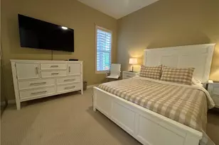 4402 Novato Ct, Naples, FL 34109 - Photo 17