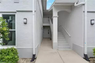 1320 Charleston Square Dr, Naples, FL 34110 - Photo 15
