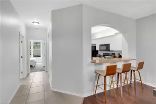 1320 Charleston Square Dr, Naples, FL 34110 - Photo 19