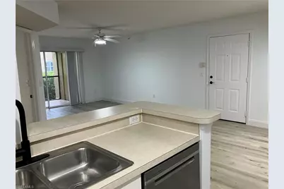 8920 Colonnades Ct E #516, Bonita Springs, FL 34135 - Photo 9