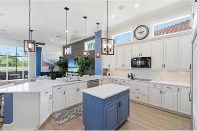 28646 Via D Arezzo Dr, Bonita Springs, FL 34135 - Photo 13