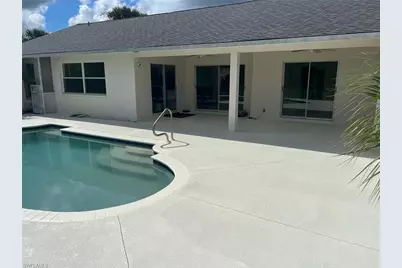 2875 18th Ave SE, Naples, FL 34117 - Photo 9