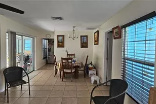 1819 41st Terrace SW, Naples, FL 34116 - Photo 3