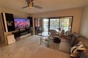 1600 Misty Pines Cir, Naples, FL 34105 - Photo 3
