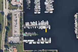 525 Newport Dr, Naples, FL 34114 - Photo 5