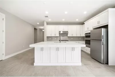 8805 Oceana Way, Naples, FL 34114 - Photo 3