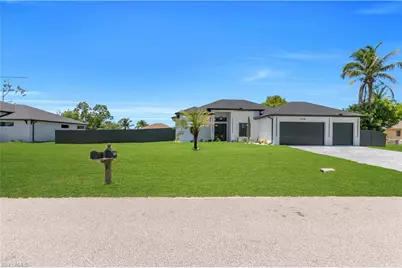329 SW 26th Pl, Cape Coral, FL 33991 - Photo 3