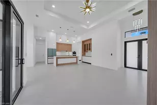 329 SW 26th Pl, Cape Coral, FL 33991 - Photo 5
