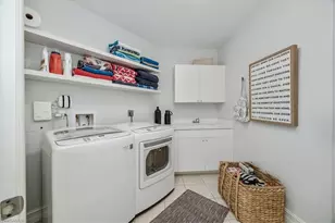700 Bentwater Cir, Naples, FL 34108 - Photo 17