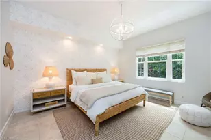 700 Bentwater Cir, Naples, FL 34108 - Photo 9