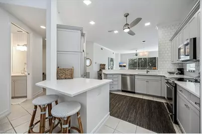700 Bentwater Cir #104, Naples, FL 34108 - Photo 5