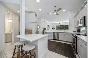 700 Bentwater Cir, Naples, FL 34108 - Photo 5