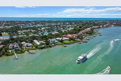 700 Bentwater Cir #104, Naples, FL 34108 - Photo 29