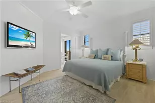 7040 Pelican Bay Blvd, Naples, FL 34108 - Photo 27