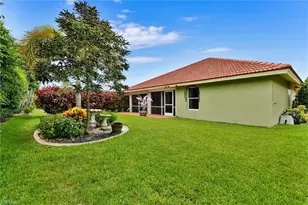 5866 Westbourgh Ct, Naples, FL 34112 - Photo 17