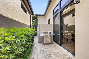 7890 Allende Ln, Naples, FL 34113 - Photo 33