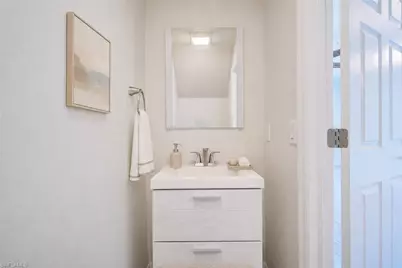 904 Hampton Cir, Naples, FL 34105 - Photo 23