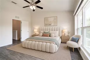 904 Hampton Cir, Naples, FL 34105 - Photo 5