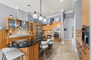 5031 Groveland Terrace, Naples, FL 34119 - Photo 9