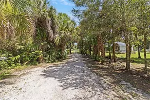 1340 14th Ave NE, Naples, FL 34120 - Photo 35