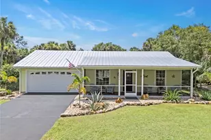 1340 14th Ave NE, Naples, FL 34120 - Photo 3
