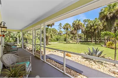 1340 14th Ave NE, Naples, FL 34120 - Photo 7