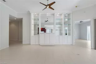 2709 Island Pond Ln, Naples, FL 34119 - Photo 5