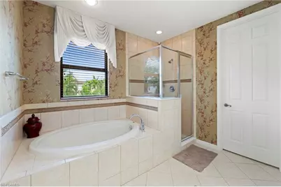 1224 Manado Dr, Naples, FL 34113 - Photo 23