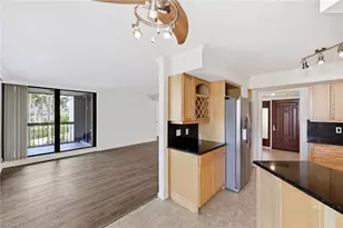 4551 Gulf Shore Blvd N, Naples, FL 34103 - Photo 21