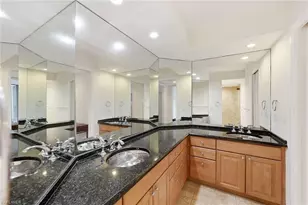 4551 Gulf Shore Blvd N, Naples, FL 34103 - Photo 25