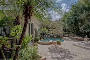 15627 Villoresi Way, Naples, FL 34110 - Photo 9