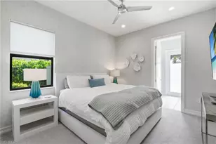 3120 Livorno Ln, Naples, FL 34114 - Photo 23