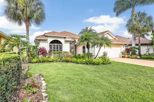 11163 Longshore Way E, Naples, FL 34119 - Photo 7