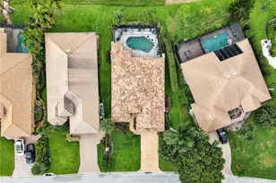 11163 Longshore Way E, Naples, FL 34119 - Photo 39