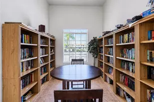 8294 Key Royal Cir, Naples, FL 34119 - Photo 31