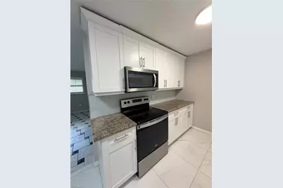 18572 Sarasota Rd, Fort Myers, FL 33967 - Photo 5