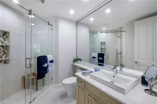 81 Seagate Dr, Naples, FL 34103 - Photo 29