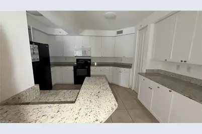 1100 Pine Ridge Rd #200, Naples, FL 34108 - Photo 3
