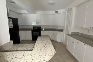 1100 Pine Ridge Rd, Naples, FL 34108 - Photo 3