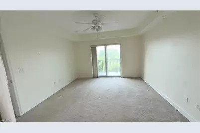 1100 Pine Ridge Rd #B-403, Naples, FL 34108 - Photo 3